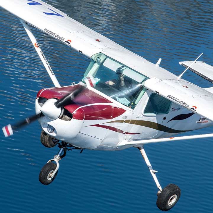 Cessna 150M Photo 2
