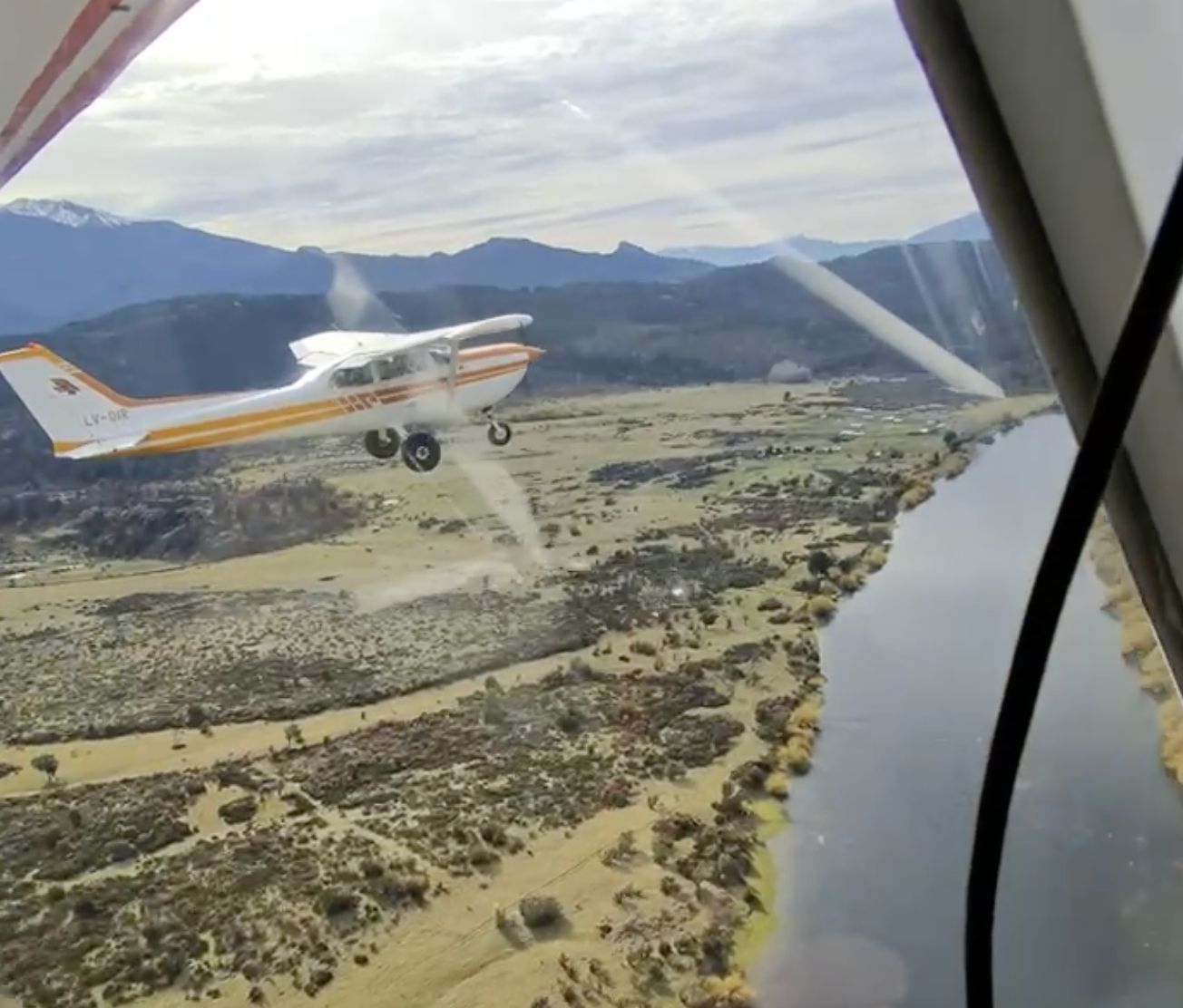 VUELO ESCÉNICO EN AVIÓN 20 MINUTOS